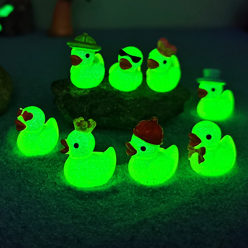 Miniaturowa żółta świecąca ozd – Smart Garden Mini recenzja i cena